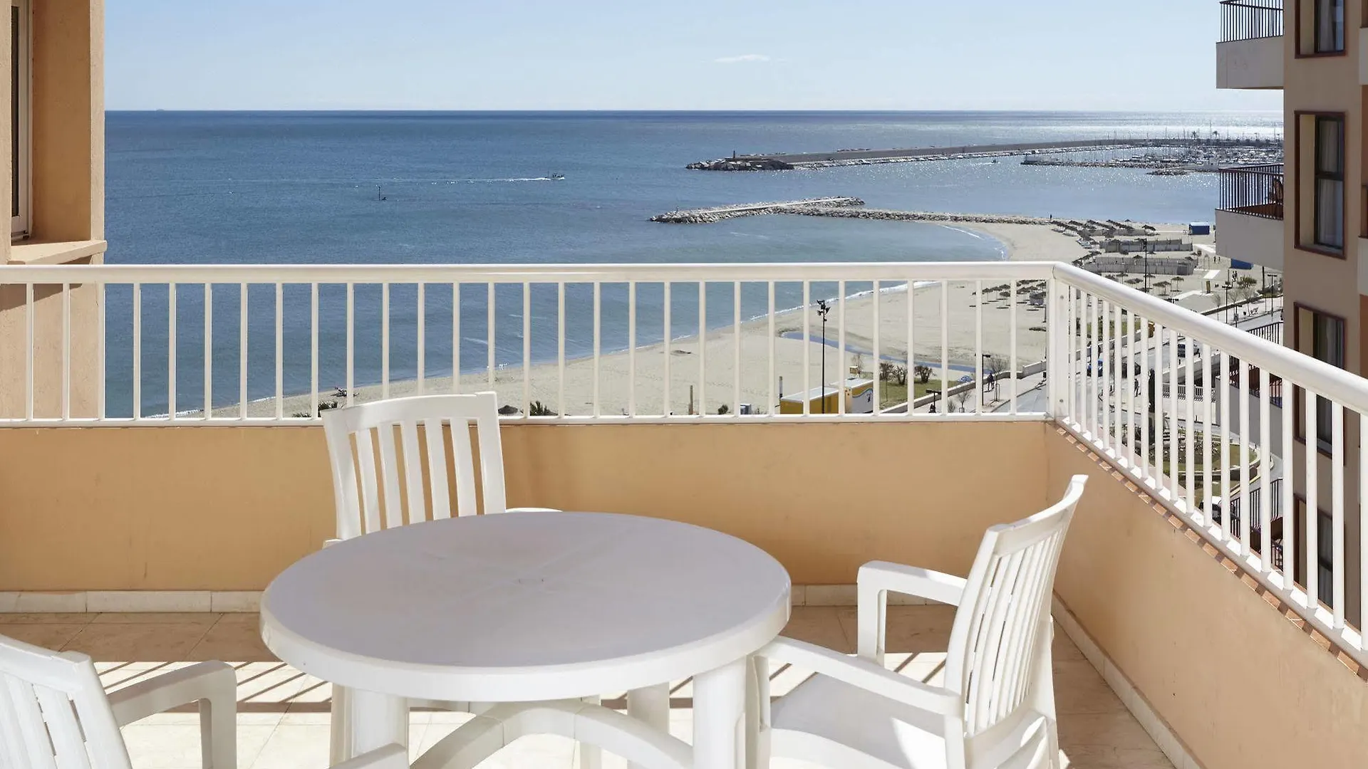 Apartamentos La Jabega Fuengirola 0*,  Spagna